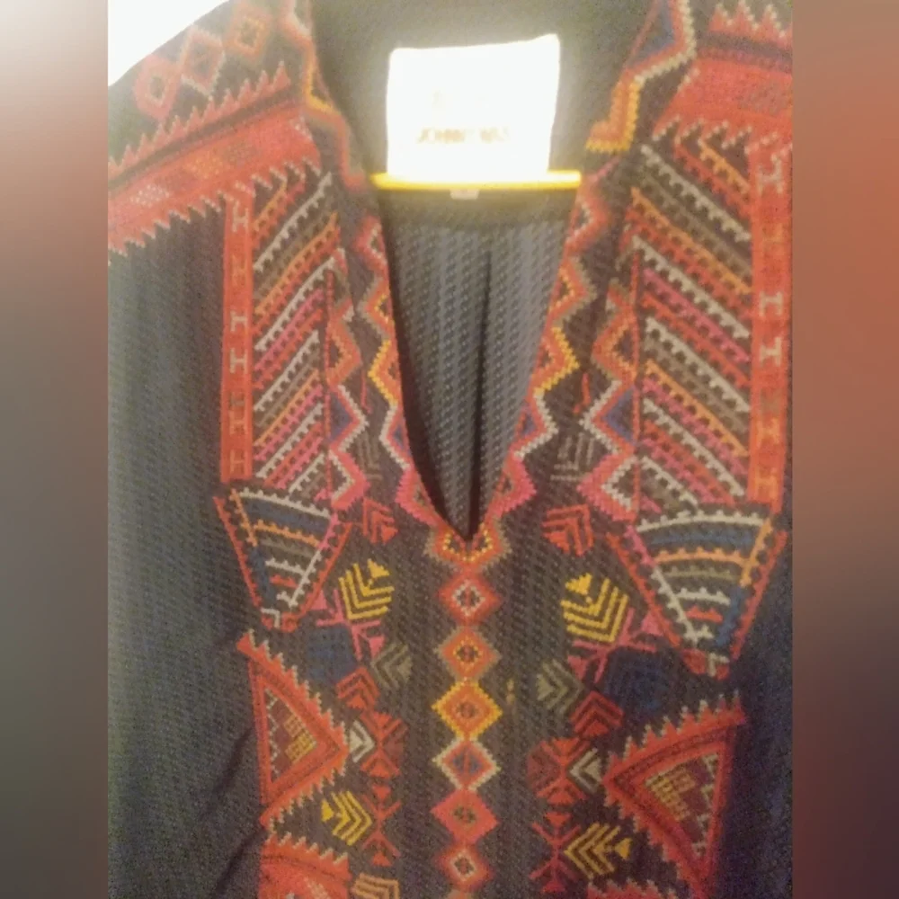 Johnny Was tunic top - FINAL $24😍 - Picture 2 of 4